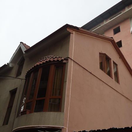 Destiny 1 Hostel Yerevan Ngoại thất bức ảnh