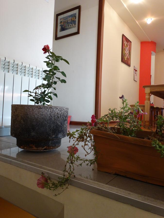 Destiny 1 Hostel Yerevan Ngoại thất bức ảnh