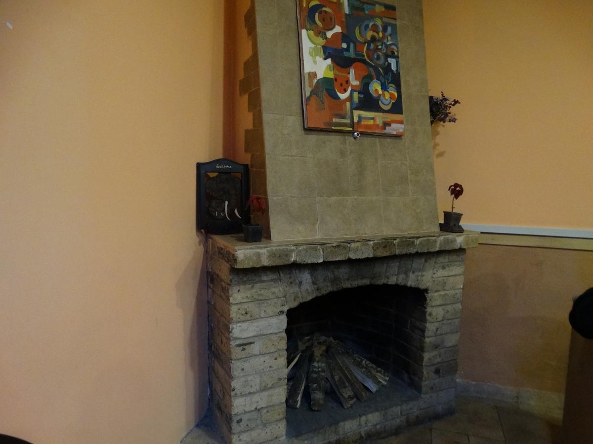 Destiny 1 Hostel Yerevan Ngoại thất bức ảnh